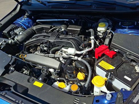 Used 2025 Subaru Crosstrek 2.0i Premium image 27