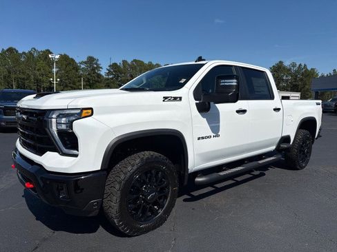 New 2026 Chevrolet Silverado 2500 LT w/ Trail Boss Package AWD/4WD image 6