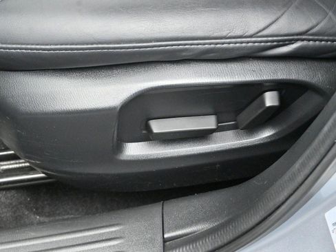 Used 2020 MAZDA CX-5 Touring image 13