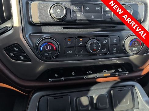 Used 2016 Chevrolet Silverado 2500 High Country w/ High Country Premium Package image 24