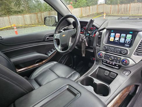 Used 2019 Chevrolet Tahoe LT image 10