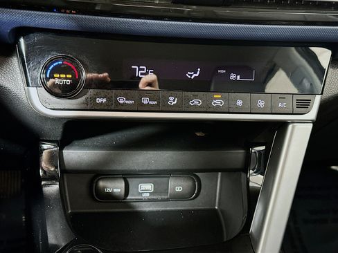 Certified 2023 Kia Seltos S w/ Navigation Package FWD image 16