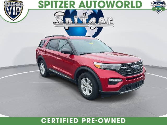 Used 2024 Ford Explorer XLT w/ Equipment Group 202A AWD/4WD image 3