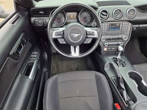 Used 2016 Ford Mustang V6 w/ Equipment Group 051A image 11