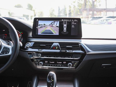 Used 2023 BMW 540i w/ M Sport Package RWD image 13