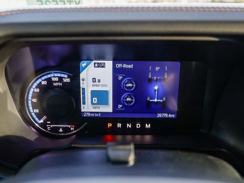 Used 2024 Ford Bronco Badlands image 28