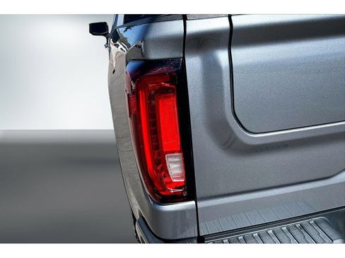 Used 2023 GMC Sierra 1500 Denali AWD/4WD image 24