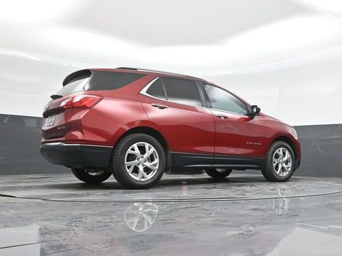 Used 2018 Chevrolet Equinox Premier image 38