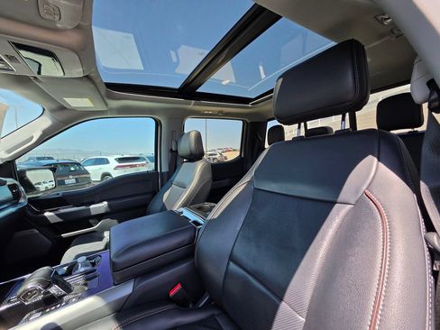 Used 2022 Ford F150 Lariat w/ Equipment Group 502A High AWD/4WD image 19