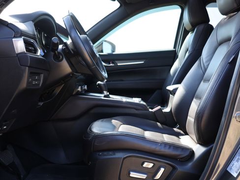 Used 2023 MAZDA CX-5 Signature image 13