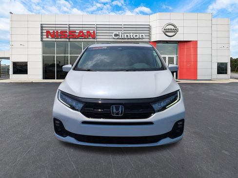 Used 2025 Honda Odyssey Touring image 8