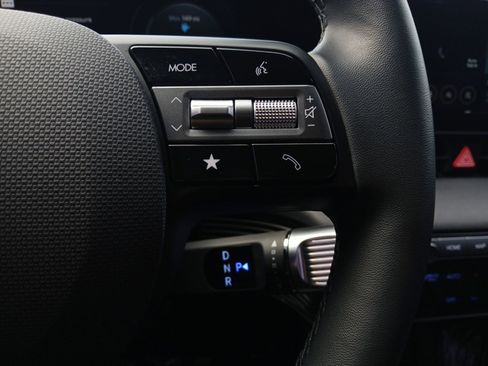 Used 2025 Hyundai Ioniq 5 SEL image 21