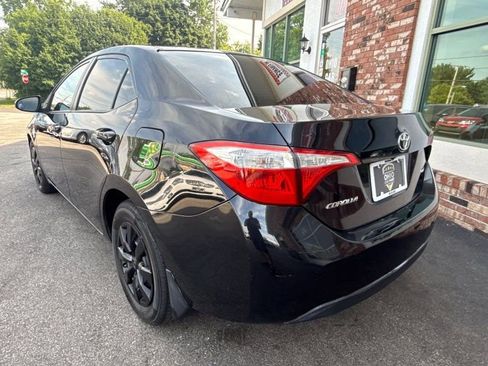 Used 2014 Toyota Corolla LE FWD image 7