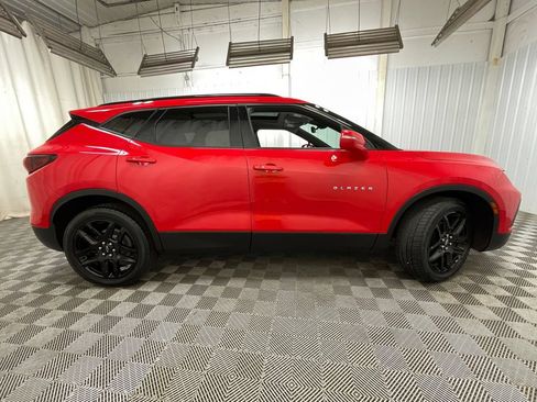Certified 2019 Chevrolet Blazer LT w/ Sun and Wheels Package FWD image 22