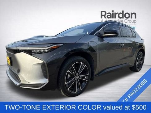 Used 2023 Toyota bZ4X AWD w/ Weather Package image 3