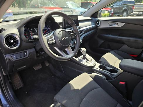 Used 2023 Kia Forte LXS FWD image 11