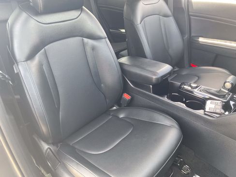 Certified 2023 Kia Sportage EX FWD image 9