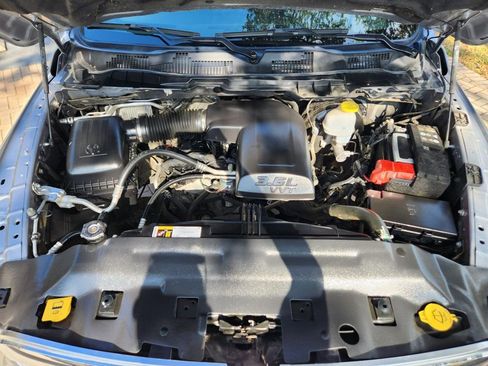 Used 2024 RAM 1500 Classic SLT image 15