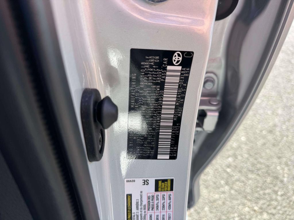 Used 2026 Toyota Corolla LE FWD image 13