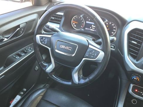 Used 2020 GMC Acadia SLT image 28
