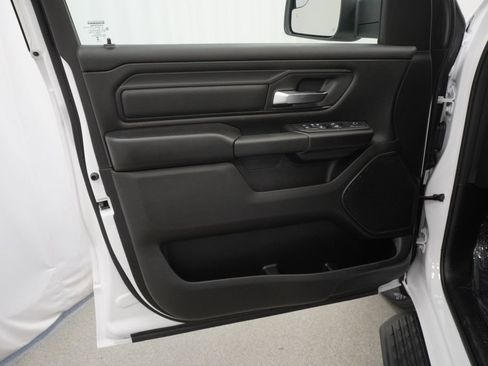 New 2026 RAM 1500 Express AWD/4WD image 26