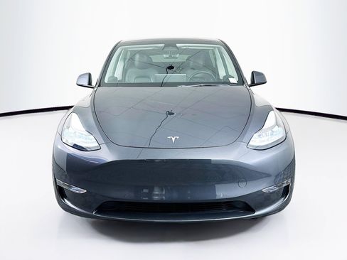 Used 2021 Tesla Model Y Performance AWD/4WD image 2