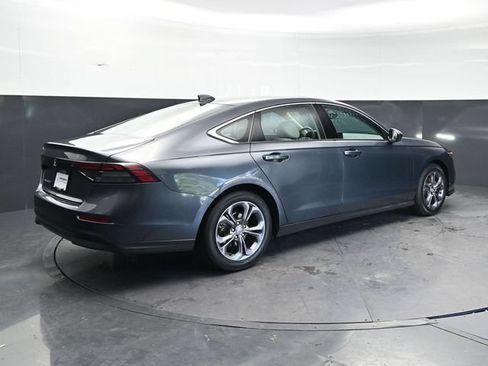Used 2024 Honda Accord EX image 5