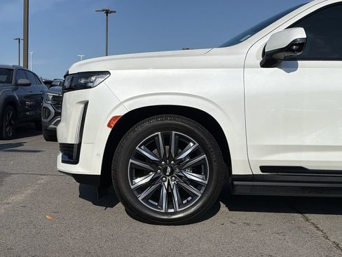 Used 2022 Cadillac Escalade Sport Platinum AWD/4WD image 8