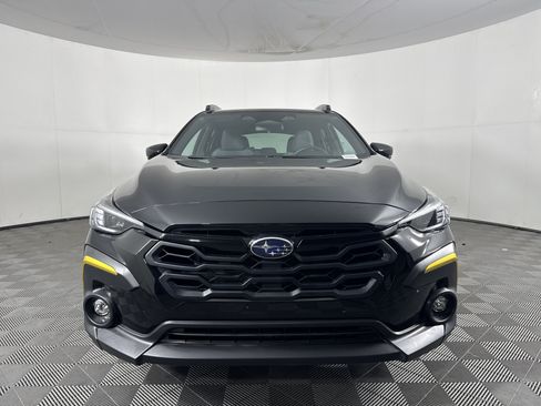 Used 2025 Subaru Crosstrek 2.5i Sport AWD/4WD image 13