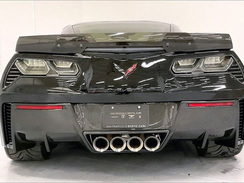 Used 2015 Chevrolet Corvette Z06 w/ 3LZ Preferred Equipment Group image 5
