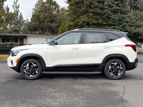 New 2026 Kia Seltos LX image 7