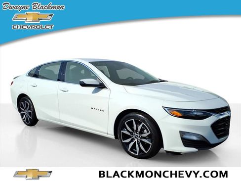 Used 2024 Chevrolet Malibu RS image 1