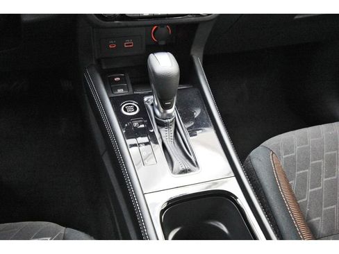 Used 2024 Nissan Kicks SR FWD image 24