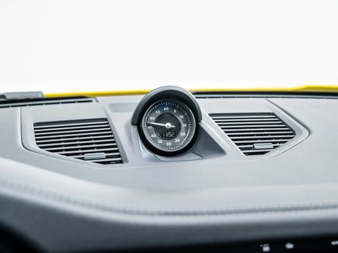 Used 2021 Porsche 911 Carrera S image 19