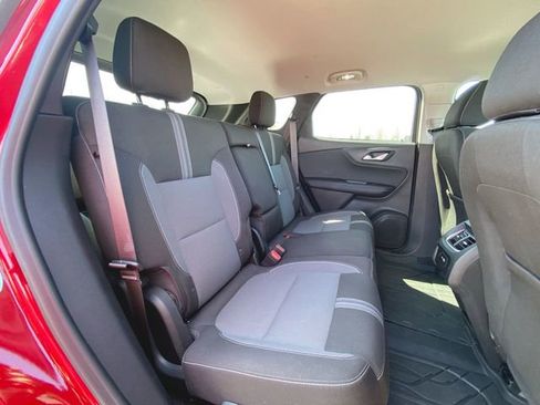 Used 2024 Chevrolet Blazer LT w/ Convenience Package FWD image 25