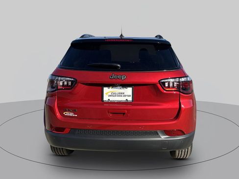 New 2026 Jeep Compass Limited w/ Sun, Sound & Navigation Group AWD/4WD image 4