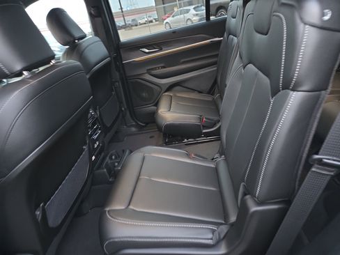 New 2025 Jeep Grand Cherokee L Limited w/ Luxury Tech Group II image 6