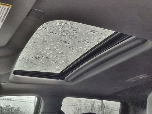 New 2025 GMC Sierra 2500 SLT w/ SLT Premium Package image 19