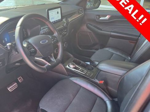 Used 2023 Ford Escape ST-Line image 10