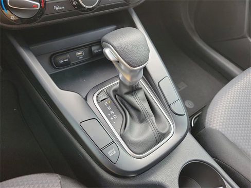 New 2025 Kia Soul LX w/ LX Technology Package image 34