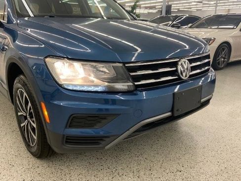 Used 2019 Volkswagen Tiguan SE AWD/4WD image 39