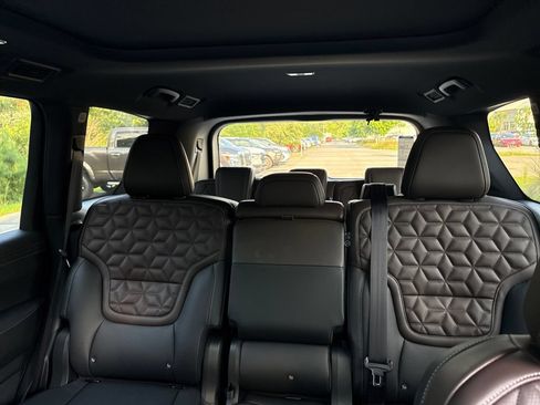 New 2026 Nissan Armada Platinum Reserve AWD/4WD image 24