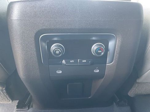 Used 2021 Chevrolet Tahoe Z71 AWD/4WD image 20