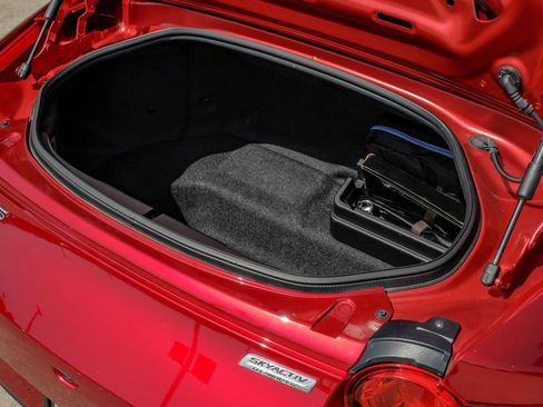 Used 2019 MAZDA MX-5 Miata RF Grand Touring image 58