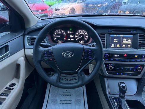 Used 2017 Hyundai Sonata SE image 21