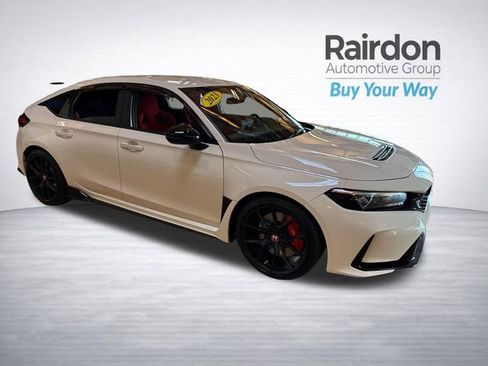 Used 2023 Honda Civic Type R image 1