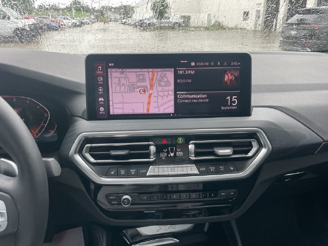 Used 2023 BMW X4 xDrive30i w/ Premium Package AWD/4WD image 12