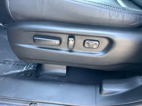 Used 2022 Honda Pilot EX-L image 10