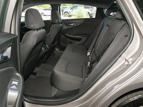 Used 2023 Chevrolet Malibu LT FWD image 37