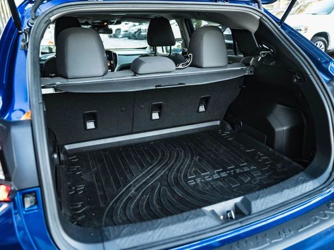 Used 2025 Subaru Crosstrek 2.0i Premium image 43